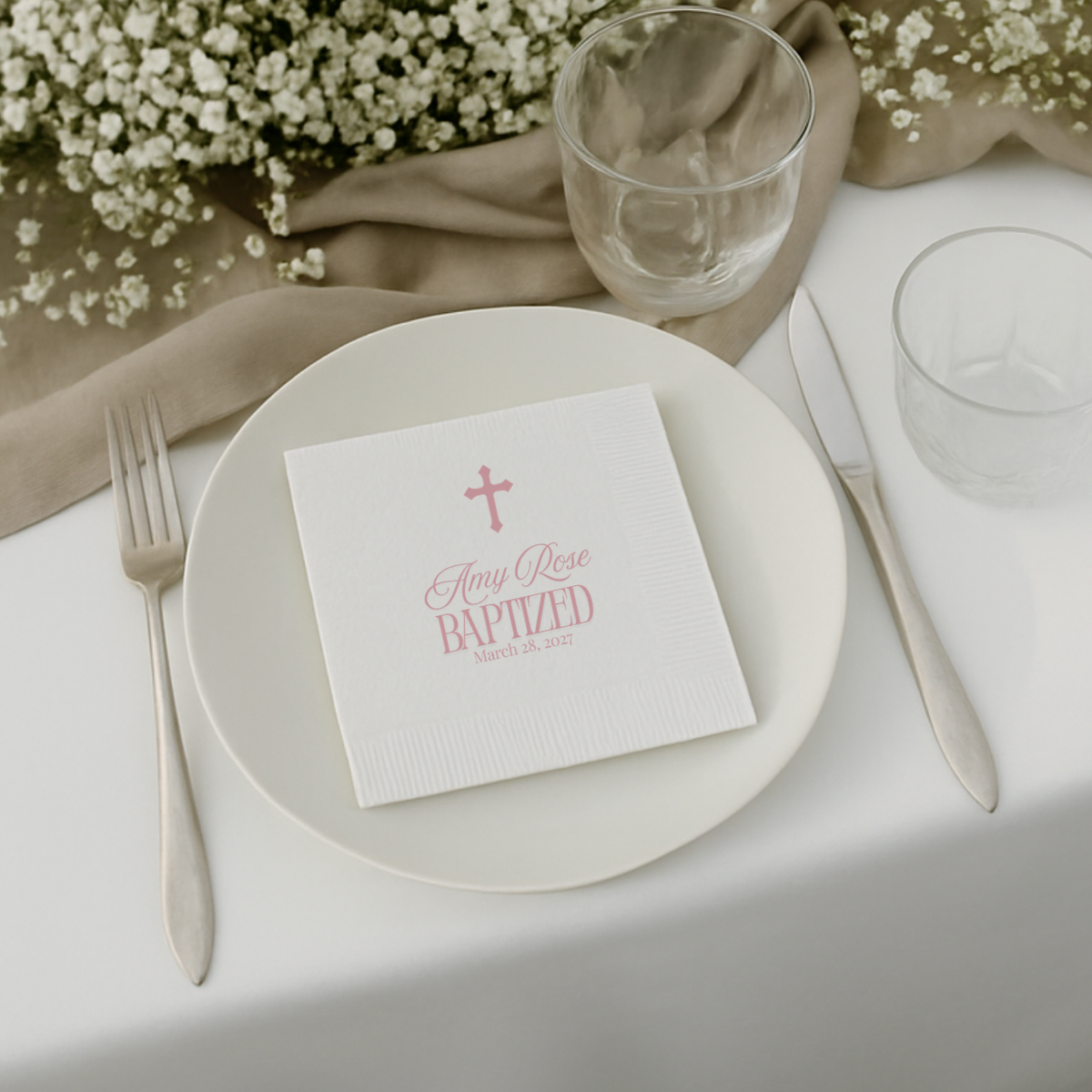 A gentle, elegant detail for a meaningful day